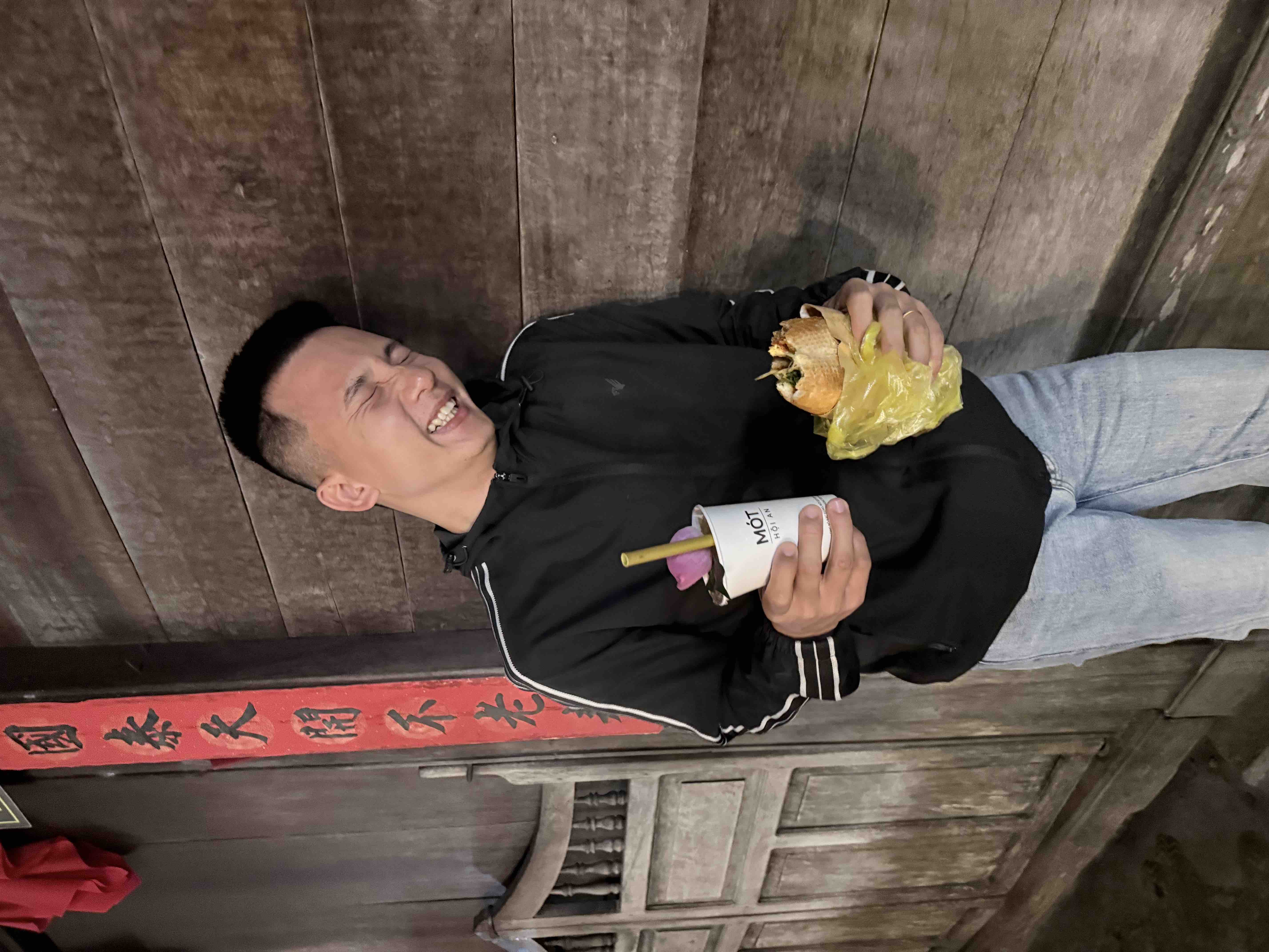 MR Lee Min Thuận
