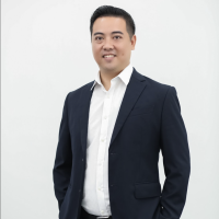 Ông Phạm Ngọc Nam